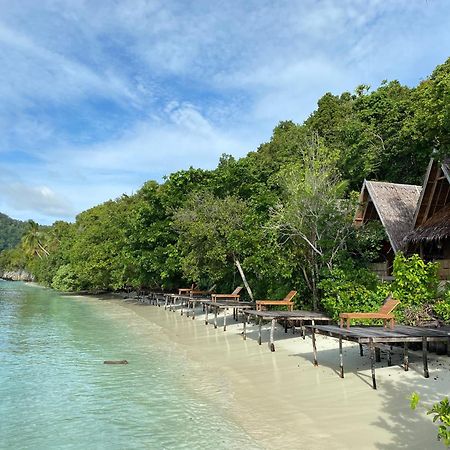 Warahnus Dive Homestay Kri 외부 사진