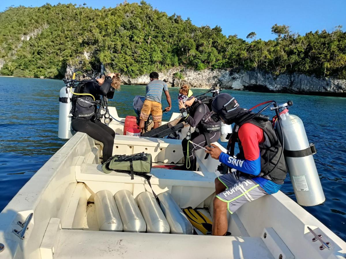 Warahnus Dive Homestay Kri 외부 사진