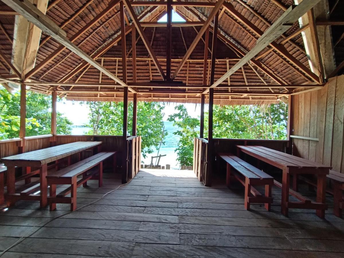 Warahnus Dive Homestay Kri 외부 사진
